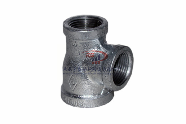 NO.130R方边侧大三通